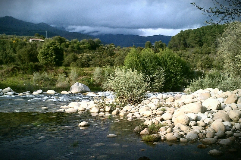 Garganta de Alardos (Mamen)