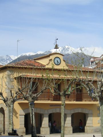 Ayuntamiento de Madrigal de la Vera